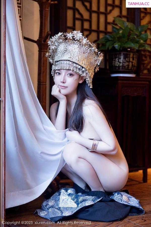 豆瓣酱  [XiuRen]高清写真图 2023.09.27 No.7448 豆瓣酱 苗族服饰第69张图片